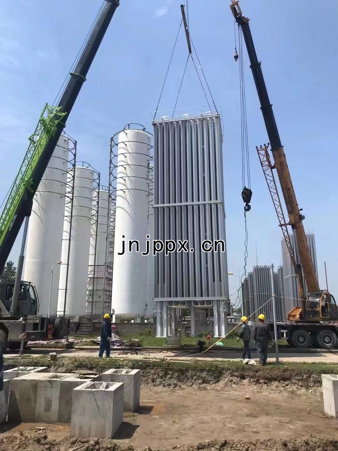 液態低溫工業氣體集中供氣管道儲罐設備安裝